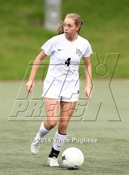 Thumbnail 3 in Flintridge Prep vs. Burbank photogallery.