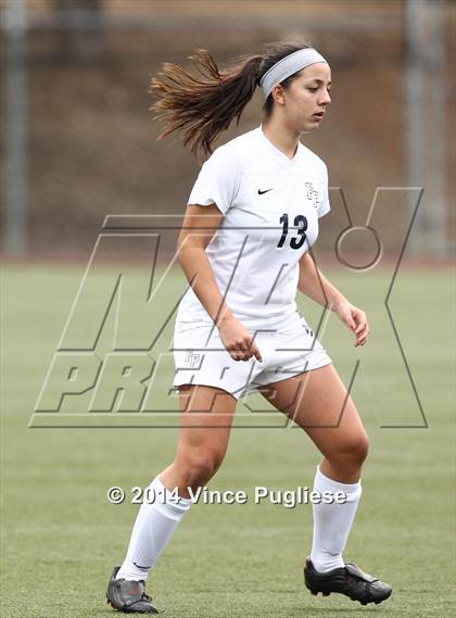 Thumbnail 1 in Flintridge Prep vs. Burbank photogallery.