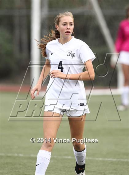 Thumbnail 3 in Flintridge Prep vs. Burbank photogallery.
