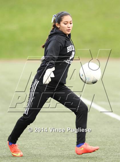 Thumbnail 3 in Flintridge Prep vs. Burbank photogallery.
