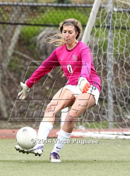 Thumbnail 2 in Flintridge Prep vs. Burbank photogallery.