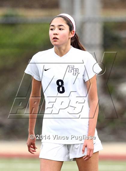 Thumbnail 2 in Flintridge Prep vs. Burbank photogallery.