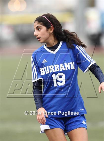 Thumbnail 1 in Flintridge Prep vs. Burbank photogallery.