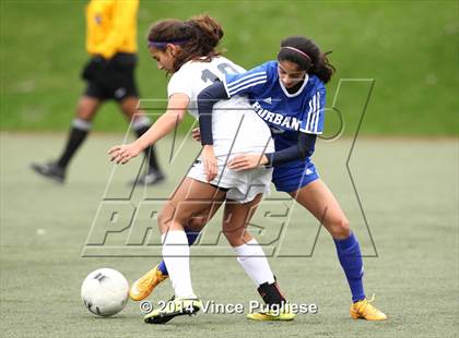 Thumbnail 3 in Flintridge Prep vs. Burbank photogallery.