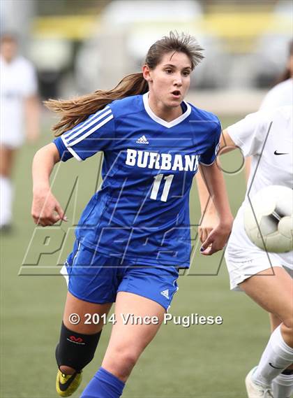 Thumbnail 2 in Flintridge Prep vs. Burbank photogallery.