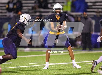 Thumbnail 1 in Lassiter @ Wheeler photogallery.