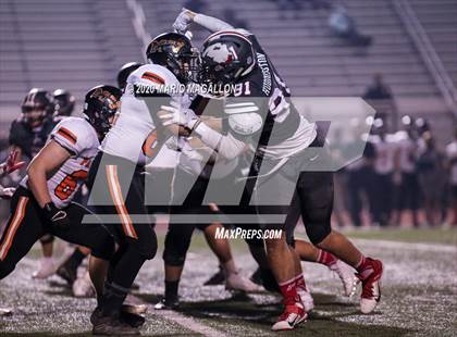Thumbnail 3 in Pioneer vs Medina Valley (UIL 5A D2 Bi-District Playoff) photogallery.