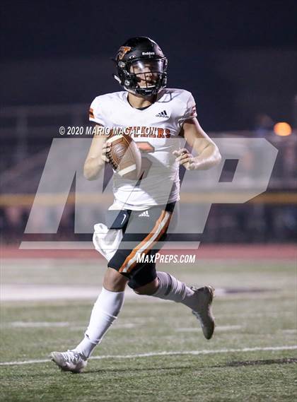 Thumbnail 3 in Pioneer vs Medina Valley (UIL 5A D2 Bi-District Playoff) photogallery.