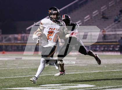 Thumbnail 2 in Pioneer vs Medina Valley (UIL 5A D2 Bi-District Playoff) photogallery.