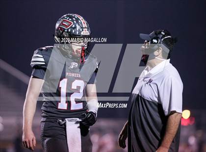 Thumbnail 3 in Pioneer vs Medina Valley (UIL 5A D2 Bi-District Playoff) photogallery.