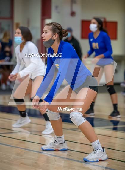Thumbnail 3 in Grossmont vs. Scripps Ranch (Scripps Ranch Tournament) photogallery.