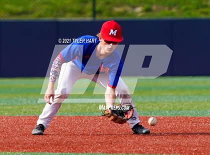 Thumbnail 3 in Center Grove vs. Martinsville (Sectional First Round) photogallery.
