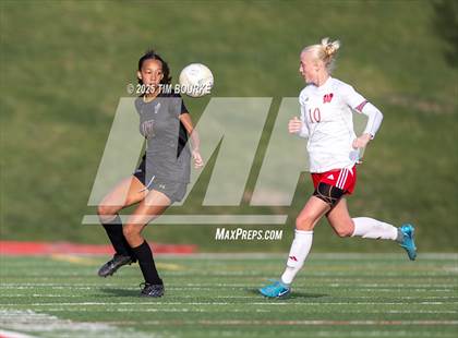 Thumbnail 3 in Bellevue West vs. Omaha Westside photogallery.
