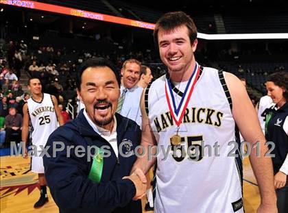 Thumbnail 2 in Lincoln vs. La Costa Canyon (CIF D2 SoCal Regional Final) photogallery.