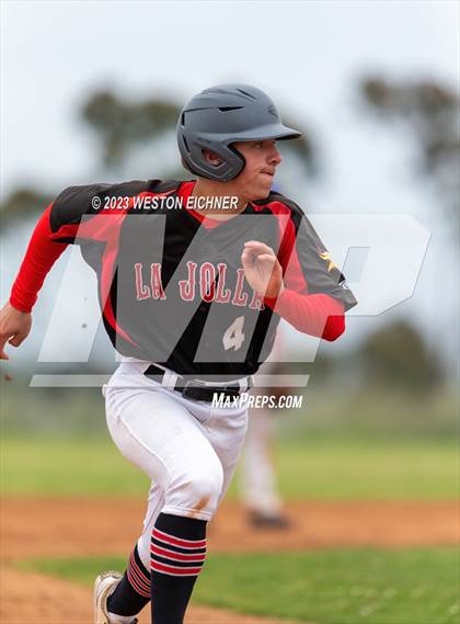 Thumbnail 3 in La Jolla @ Clairemont photogallery.