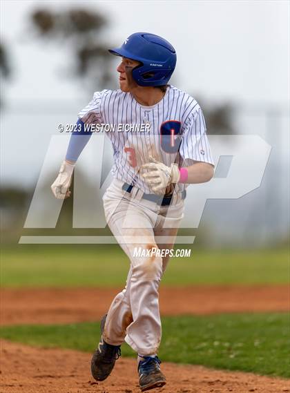 Thumbnail 2 in La Jolla @ Clairemont photogallery.