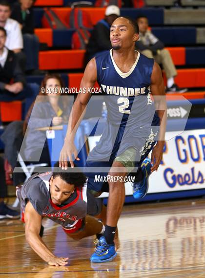 Thumbnail 3 in Desert Vista vs. Denver East (Tarkanian Classic) photogallery.
