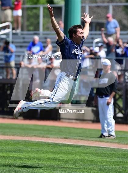 Thumbnail 3 in Staples vs. Southington (CIAC Class LL Final) photogallery.