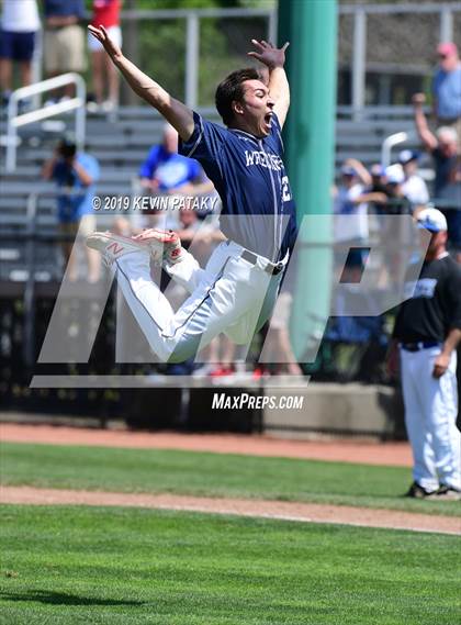 Thumbnail 1 in Staples vs. Southington (CIAC Class LL Final) photogallery.