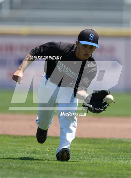 Thumbnail 1 in Staples vs. Southington (CIAC Class LL Final) photogallery.