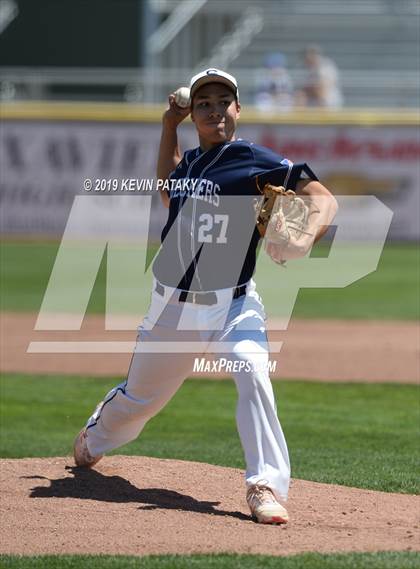 Thumbnail 1 in Staples vs. Southington (CIAC Class LL Final) photogallery.