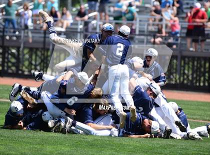 Thumbnail 1 in Staples vs. Southington (CIAC Class LL Final) photogallery.