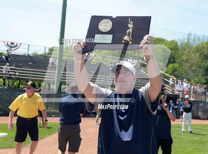 Thumbnail 3 in Staples vs. Southington (CIAC Class LL Final) photogallery.