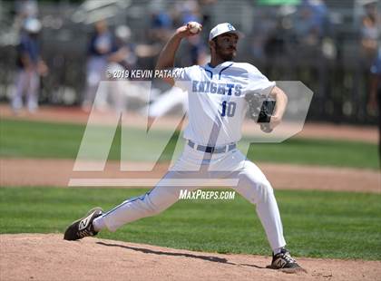 Thumbnail 1 in Staples vs. Southington (CIAC Class LL Final) photogallery.