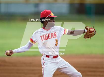 Thumbnail 3 in Liberty Magnet @ East Iberville photogallery.