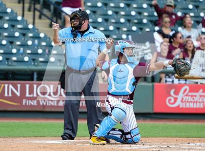 Thumbnail 3 in London vs. Wall (UIL 3A Baseball State Semifinal) photogallery.