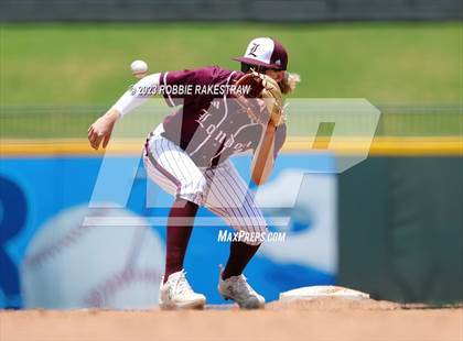 Thumbnail 1 in London vs. Wall (UIL 3A Baseball State Semifinal) photogallery.