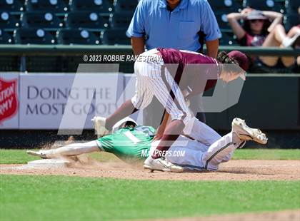 Thumbnail 2 in London vs. Wall (UIL 3A Baseball State Semifinal) photogallery.