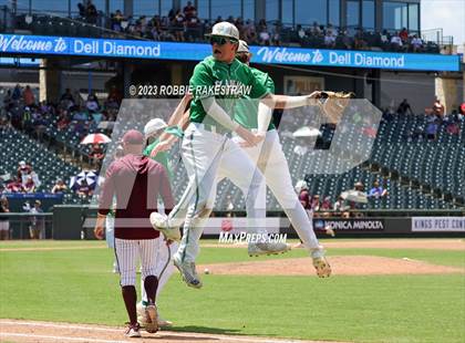 Thumbnail 2 in London vs. Wall (UIL 3A Baseball State Semifinal) photogallery.