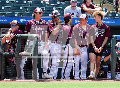 Thumbnail 2 in London vs. Wall (UIL 3A Baseball State Semifinal) photogallery.