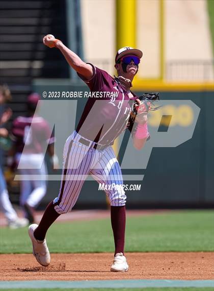 Thumbnail 2 in London vs. Wall (UIL 3A Baseball State Semifinal) photogallery.