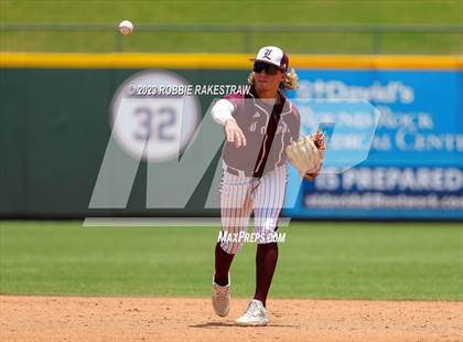 Thumbnail 3 in London vs. Wall (UIL 3A Baseball State Semifinal) photogallery.