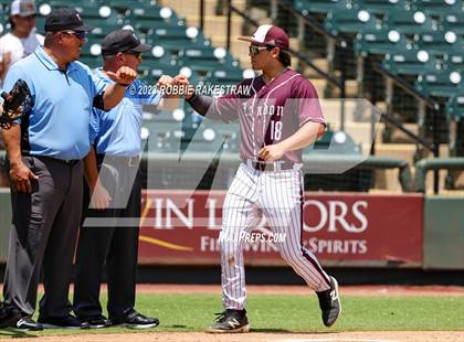 Thumbnail 2 in London vs. Wall (UIL 3A Baseball State Semifinal) photogallery.