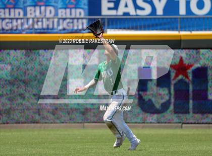 Thumbnail 2 in London vs. Wall (UIL 3A Baseball State Semifinal) photogallery.