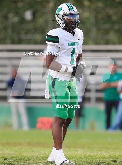 Thumbnail 2 in Monrovia vs Eagle Rock photogallery.