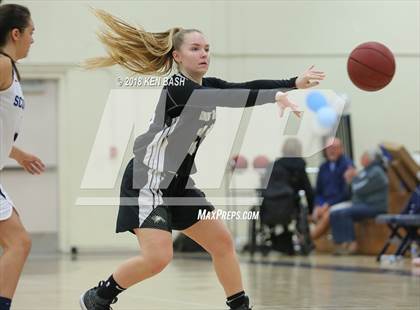 Thumbnail 1 in Oak Park @ Camarillo photogallery.