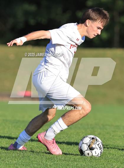 Thumbnail 1 in Rush-Henrietta @ Fairport photogallery.