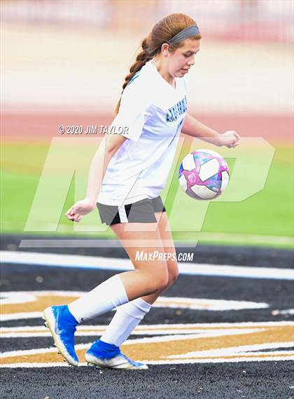 Thumbnail 2 in Saginaw vs Decatur (Springtown Tournament) photogallery.