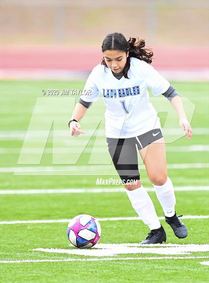 Thumbnail 3 in Saginaw vs Decatur (Springtown Tournament) photogallery.