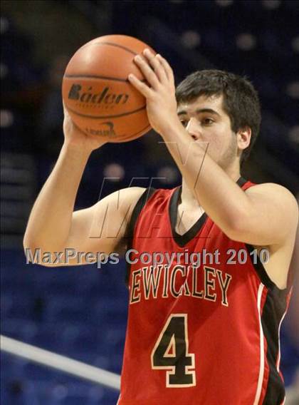 Thumbnail 1 in Reading Central Catholic vs. Sewickley Academy (PIAA Class A Championship) photogallery.