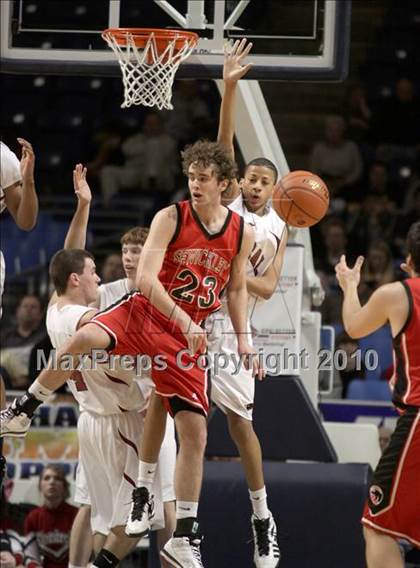 Thumbnail 3 in Reading Central Catholic vs. Sewickley Academy (PIAA Class A Championship) photogallery.