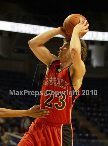 Thumbnail 2 in Reading Central Catholic vs. Sewickley Academy (PIAA Class A Championship) photogallery.