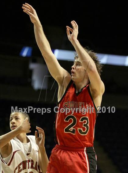 Thumbnail 1 in Reading Central Catholic vs. Sewickley Academy (PIAA Class A Championship) photogallery.