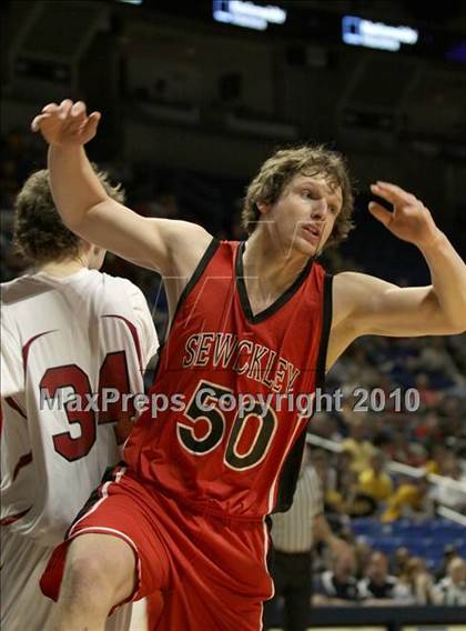 Thumbnail 2 in Reading Central Catholic vs. Sewickley Academy (PIAA Class A Championship) photogallery.