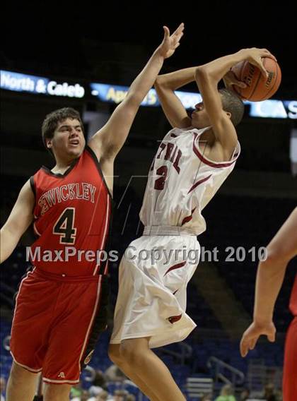 Thumbnail 3 in Reading Central Catholic vs. Sewickley Academy (PIAA Class A Championship) photogallery.