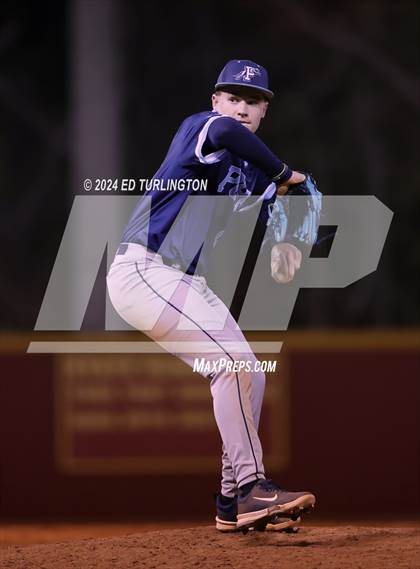 Thumbnail 1 in Pope @ Lassiter photogallery.